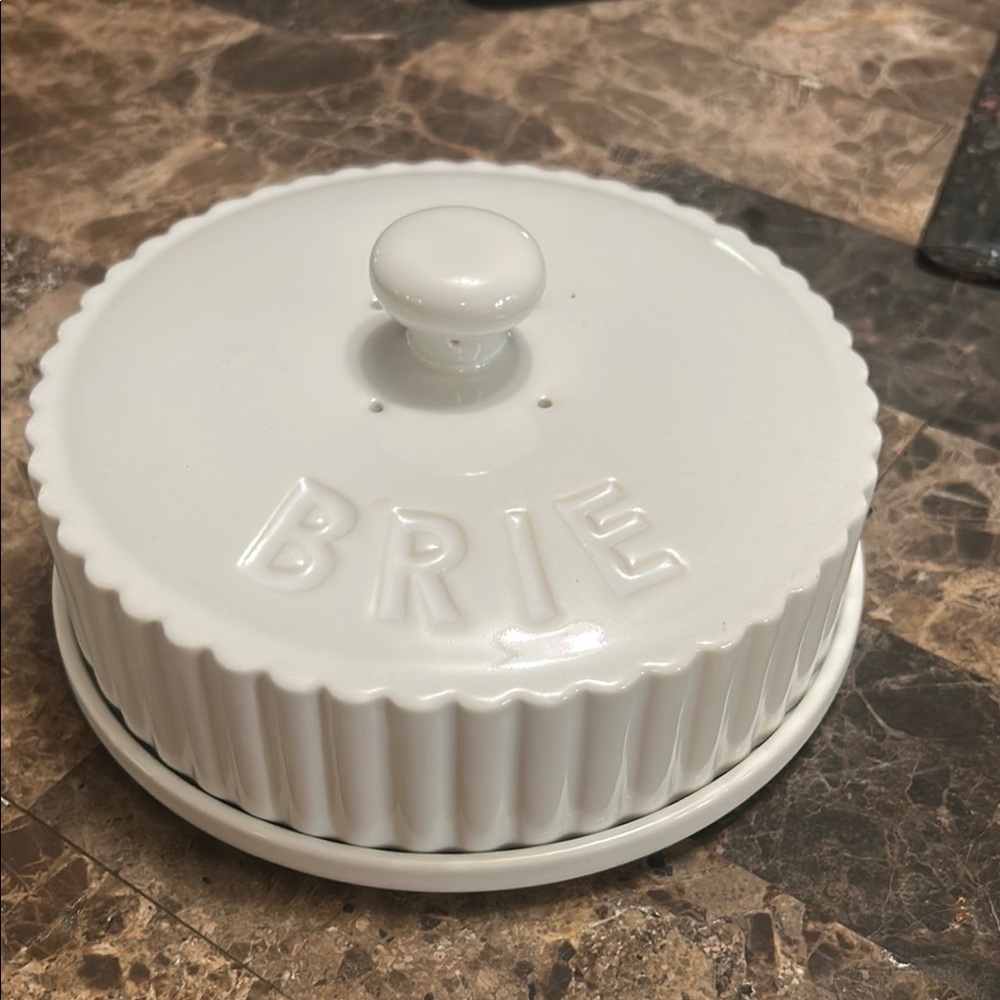 White Brie Cheese Baker